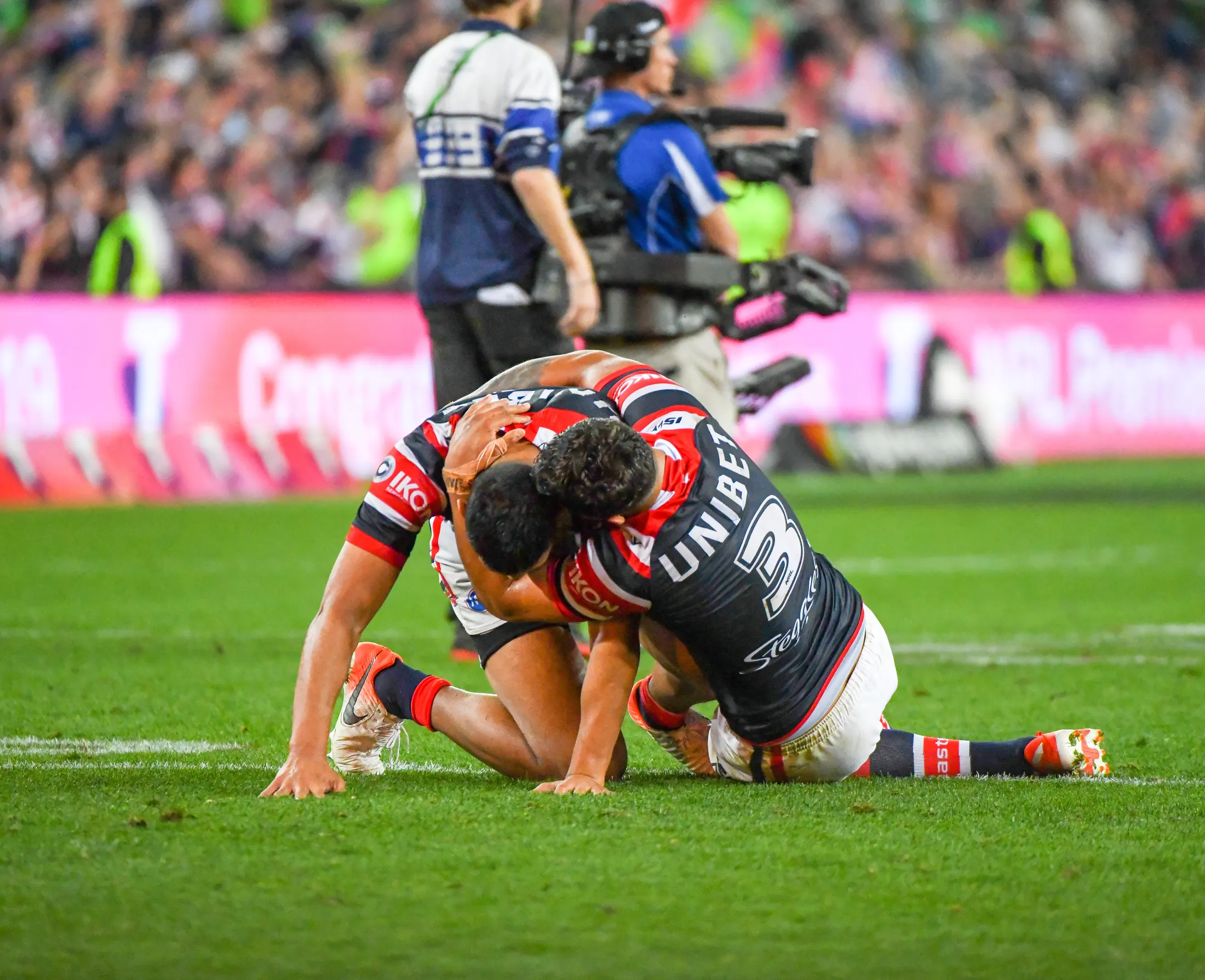 Latrell Mitchell & Daniel Tupou, photograph 3